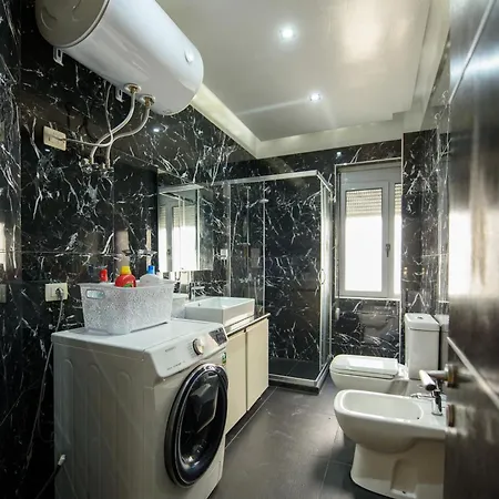 Lägenhet Mahili Apartament *