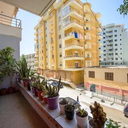 Mahili Apartament 公寓 Vlorë